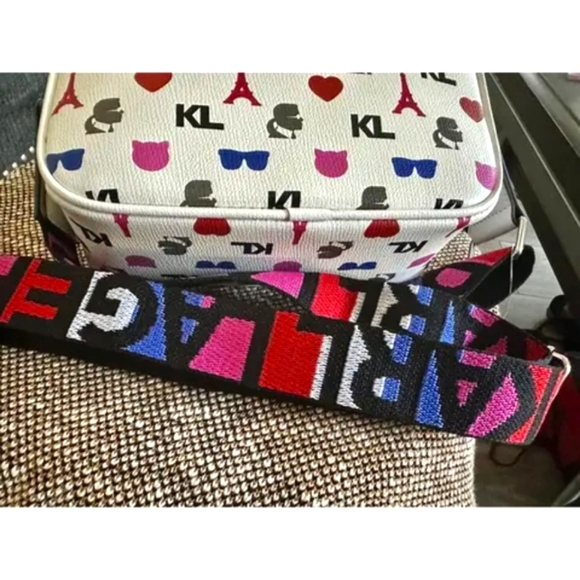 NWT Karl Lagerfeld Crossbody - STUNNING Never Used - Picture 13 of 13